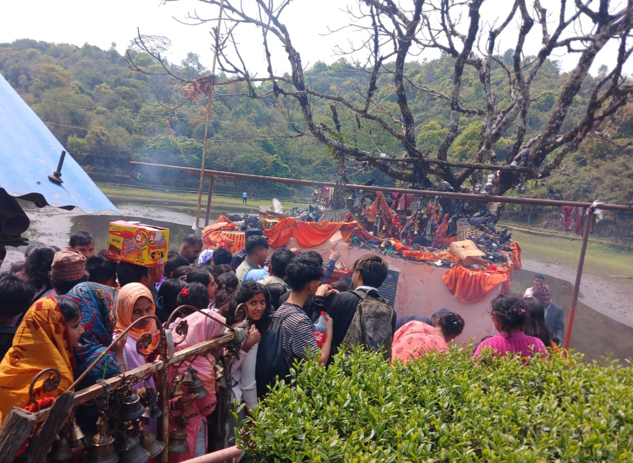 मुर्कुचीदेखि १५ मिनटमै पुगिन्छ रौतापोखरी